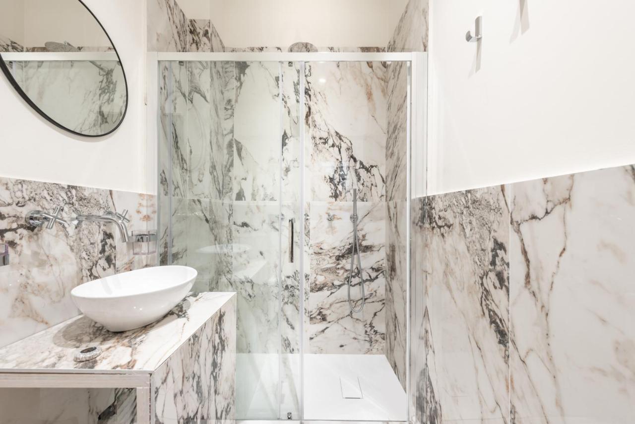 The Couper Castello Hotel Milan Bagian luar foto