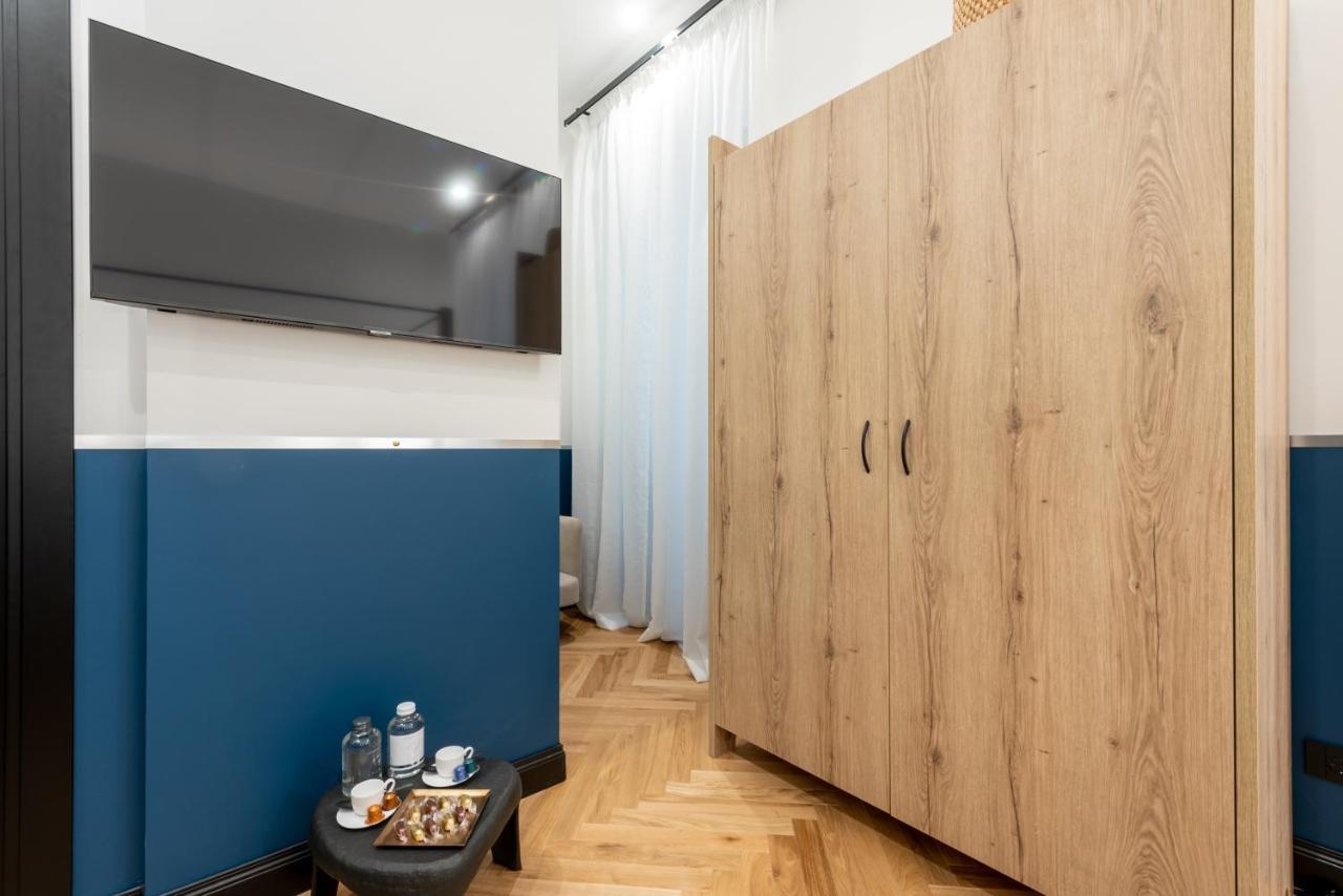 The Couper Castello Hotel Milan Bagian luar foto