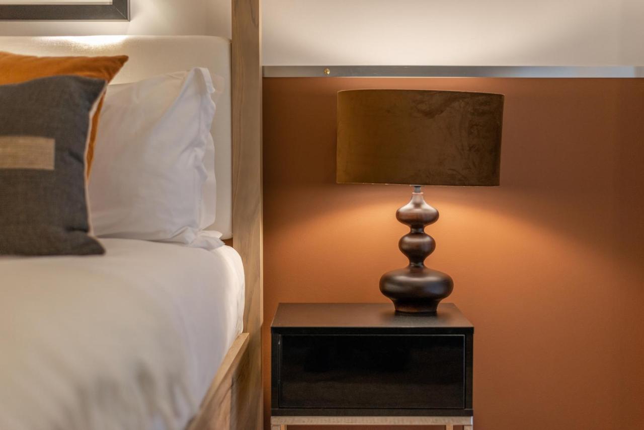 The Couper Castello Hotel Milan Bagian luar foto